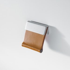 MB00975 maniglia in cuoio